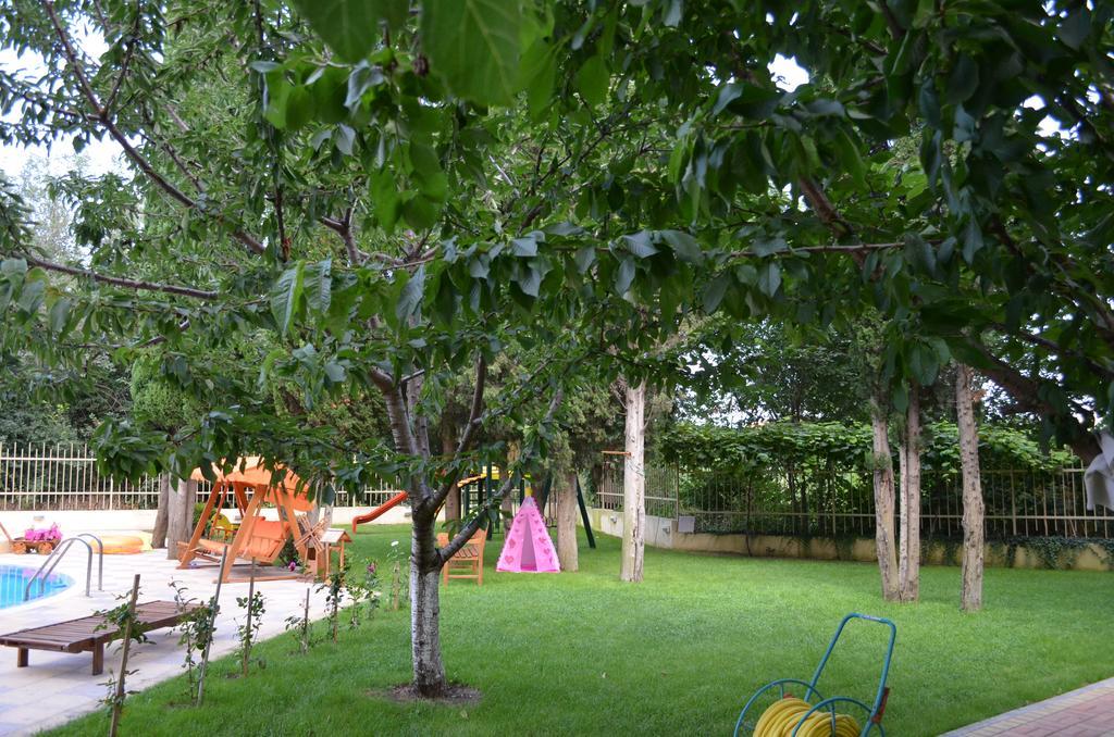 Apartcomplex Ritza 圣君士坦丁和海伦那 外观 照片