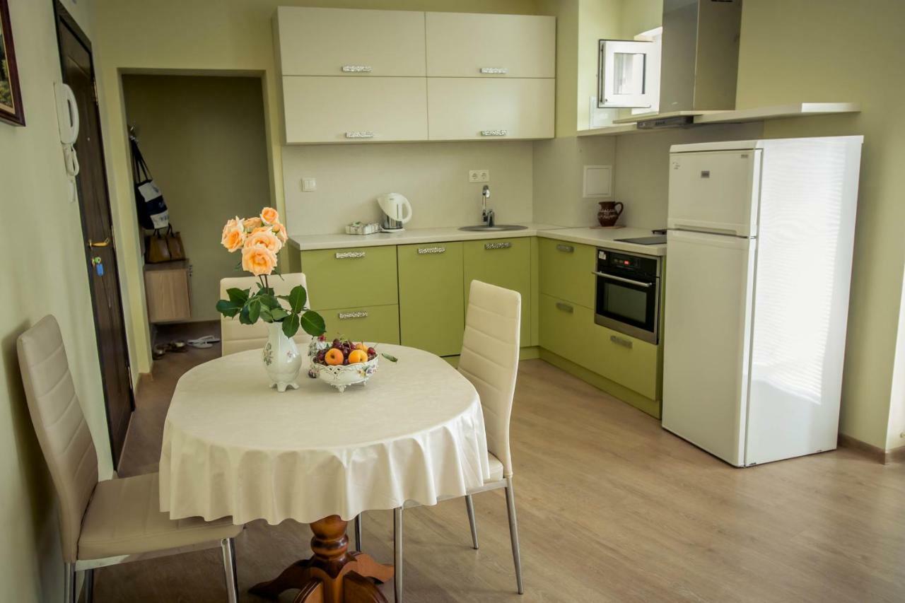 Apartcomplex Ritza 圣君士坦丁和海伦那 外观 照片